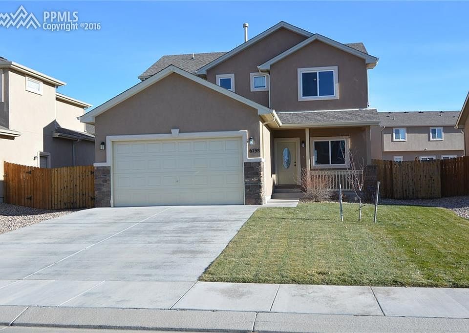 FRONT VIEW  OF THE HOME