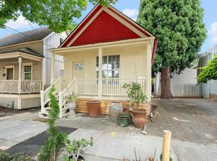 1607 SE Salmon St, Portland, OR 97214