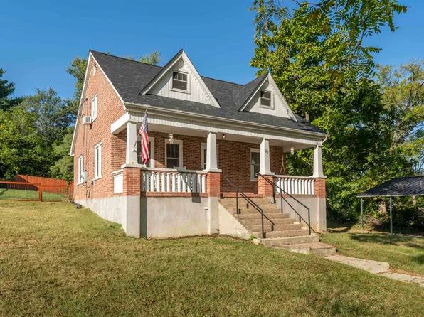 37 Peggys Ln, Fishersville, VA 22939
