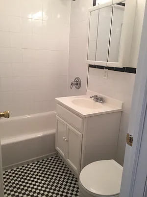 Rented by BRICK & GALO REALTY CORP | media 16