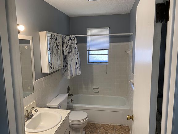 5th image of 5112 S Old State Road 67 APT 1