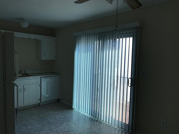 Kitchen sliding door to balcony