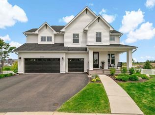 16243 Elkhorn Trl, Lakeville, MN 55044