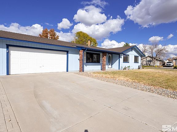 5th image of 1364 Victoria Dr