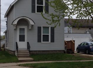 166 Vine St, Winona, MN 55987