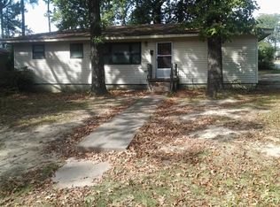 35 Exeter Dr, Little Rock, AR 72209