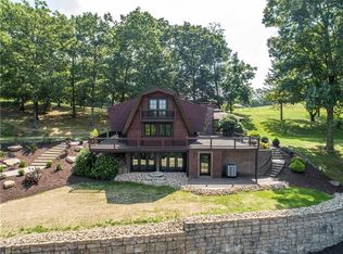 365 Urquhart Rd, Scenery Hill, PA 15360