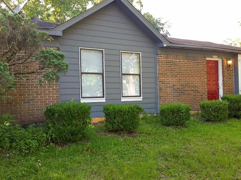 5722 Pheasant Ct — Photo 1