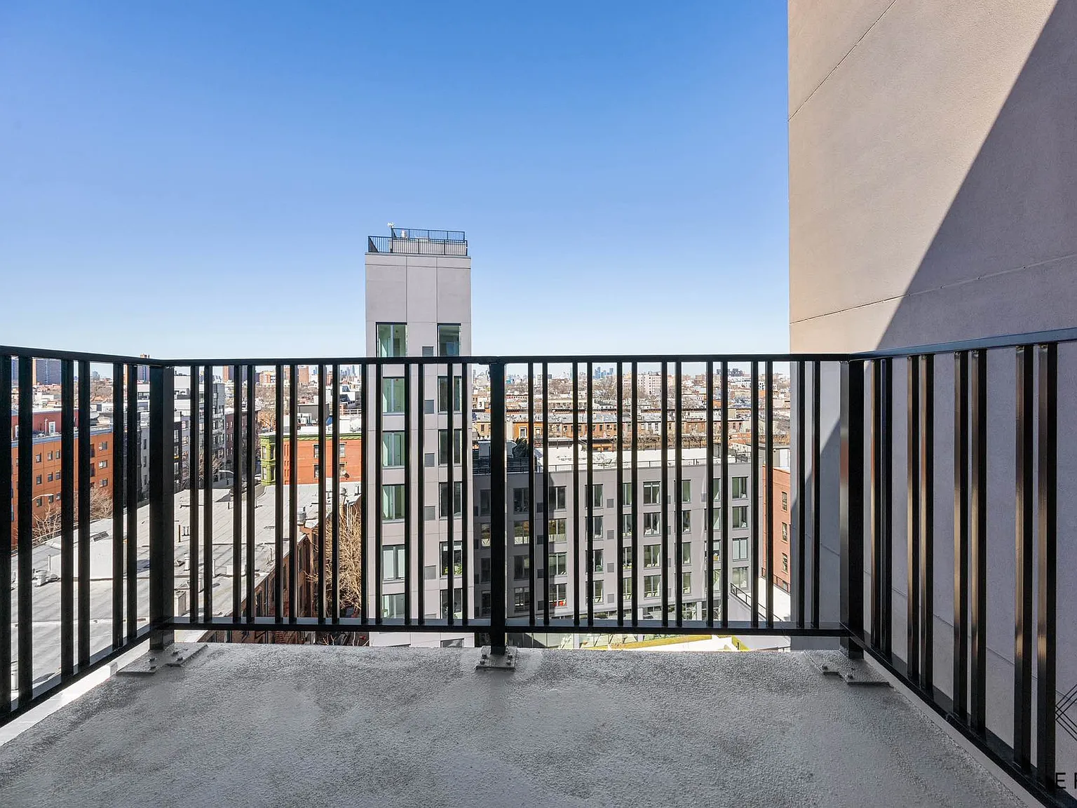 1211 Fulton Street — Photo 4