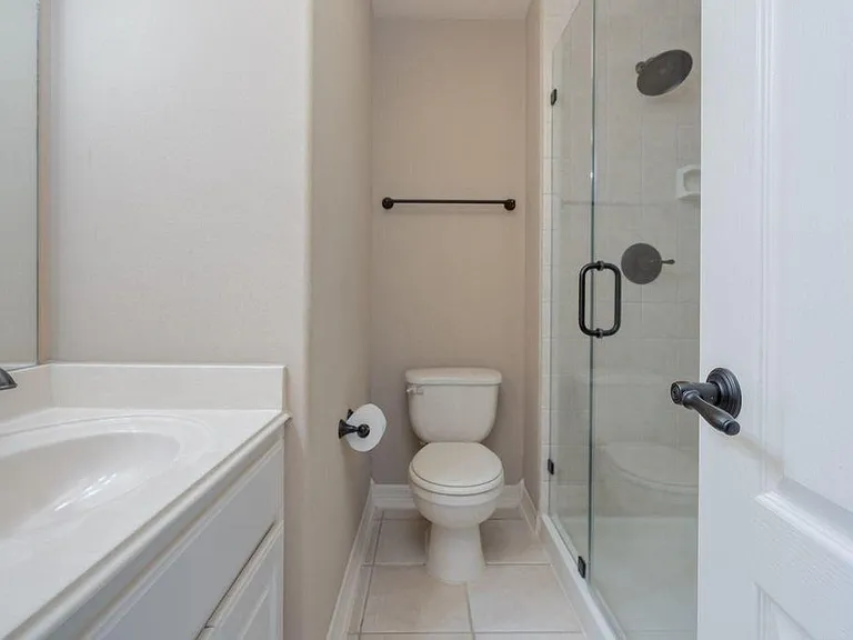12406 Santiago Cove Ln — Photo 25