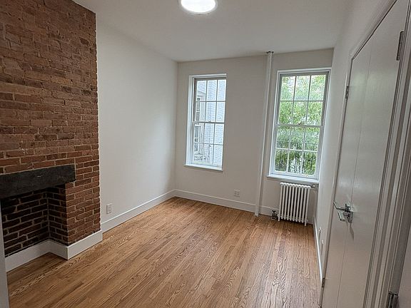 5th image of 347 E 85th St APT 2W