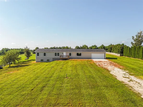 11783 NE 44th Ave, Mitchellville, IA 50169