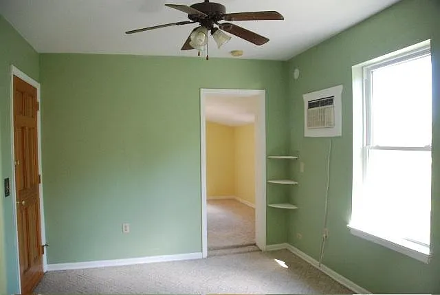 208 E Voorhis Ave #4 — Photo 11