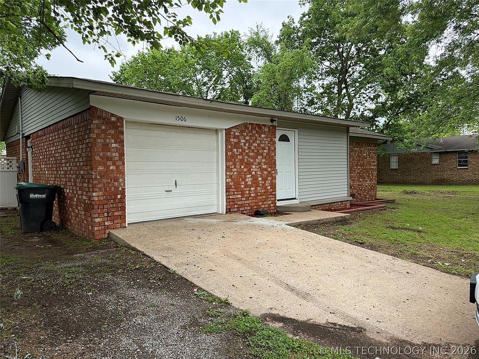2nd image of 1506 Clayton Dr