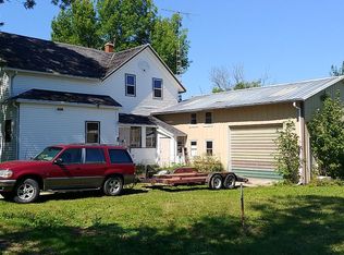 5319 Wagon Wheel Rd, Manitowoc, WI 54220