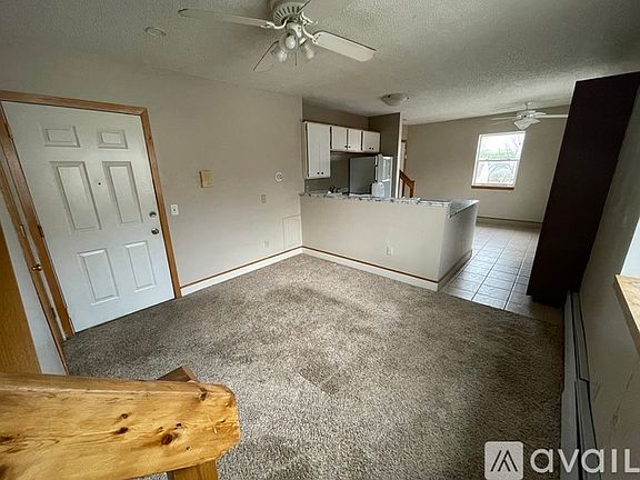 2nd image of 1906 Chelton Ave W #3
