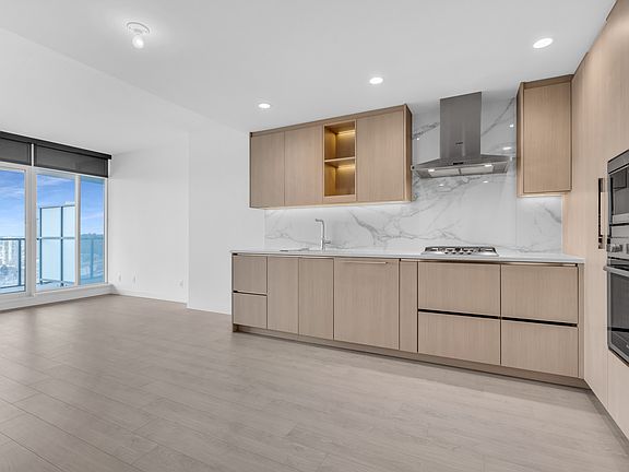 4th image of 4880 Lougheed Hwy #3310