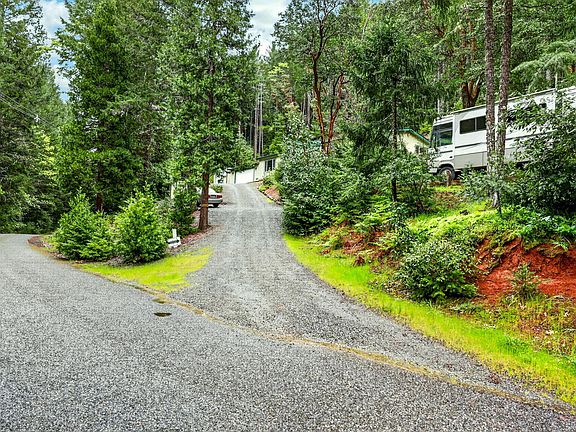 4th image of 5445 Thompson Creek Rd