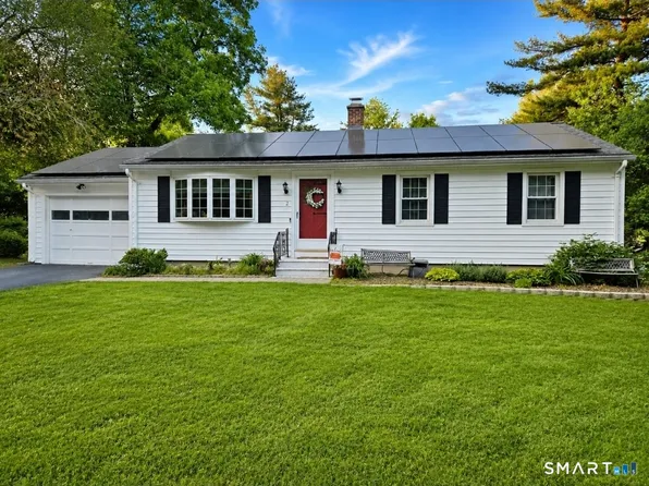 2 Hemlock Road, Prospect, CT 06712