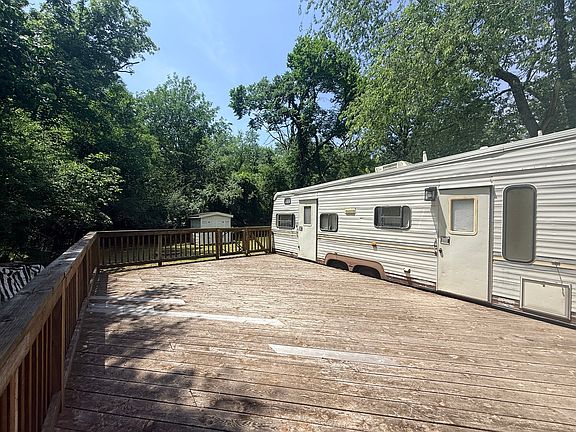 3rd image of 17-164 Woodhaven Lakes