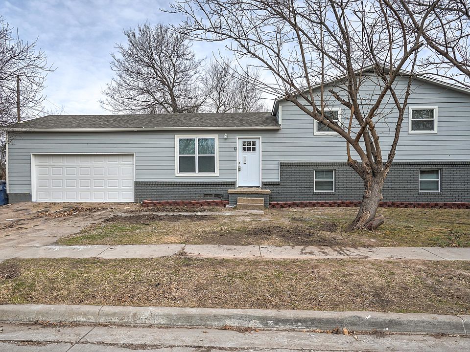 1st image of 10115 E 21st Pl