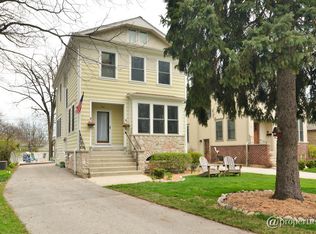 511 Pleasant Ave, Highland Park, IL 60035