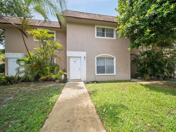 7926 Kimberly Blvd #202, North Lauderdale, FL 33068