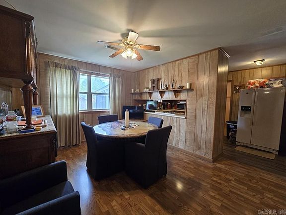 5th image of 323 Clifton Dr