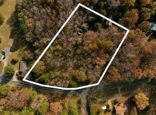 2407 Damascus Church Rd, Chapel Hill, NC 27516