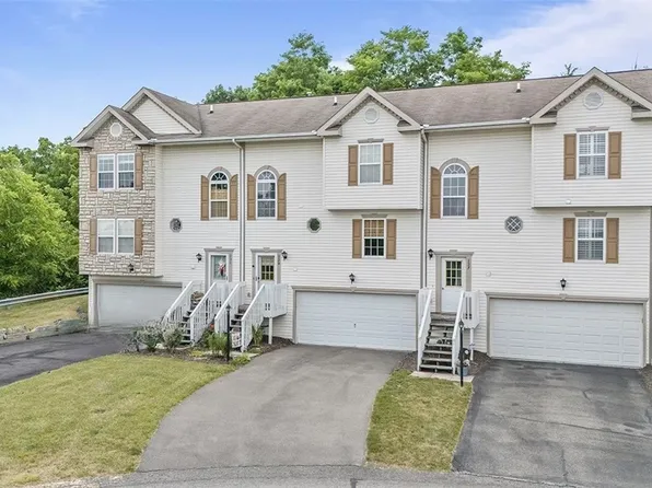 129 Cathedral Ct, Carnegie, PA 15106