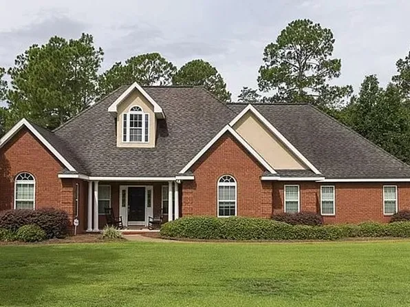 650 Littlefield St, Jesup, GA 31546