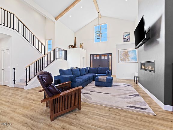 4th image of 24 Redhaw Close