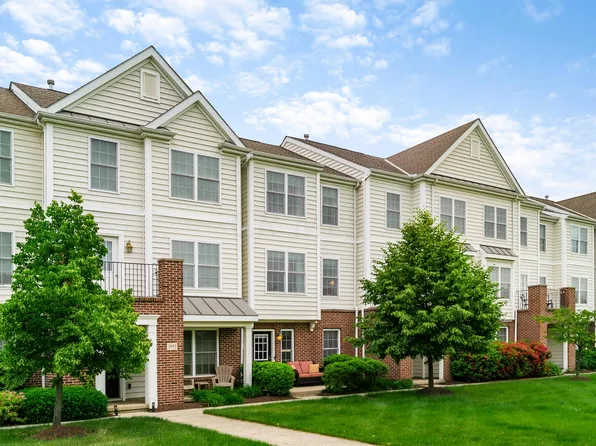5994 Woodshire Dr, Westerville, OH 43081