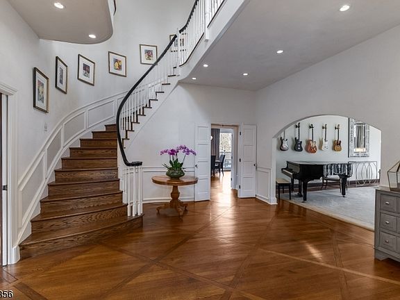 5th image of 101 Sunnybranch Rd