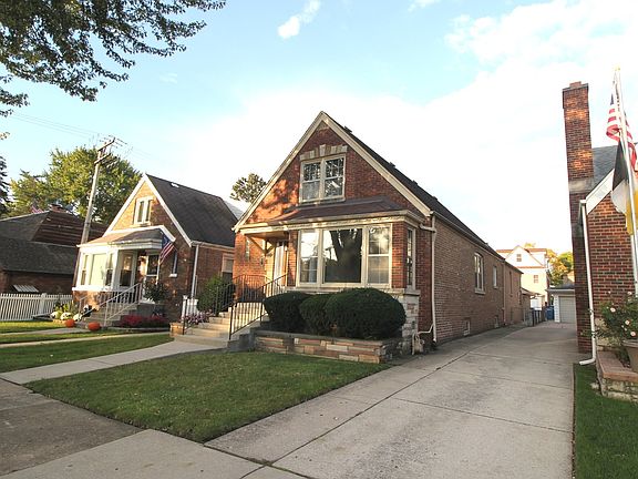 2nd image of 11234 S Campbell Ave