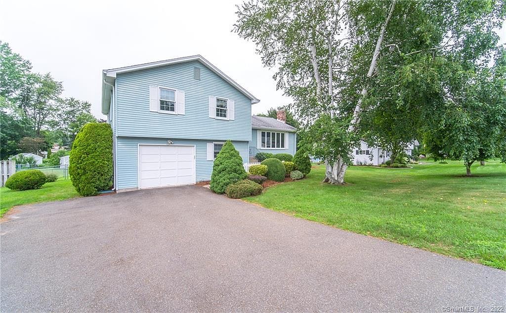 8 Oxford Ln, Cromwell, CT 06416 Zillow