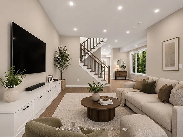 92 Craiglee Dr — Photo 3
