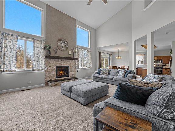 4th image of 2924 Bauer Rd