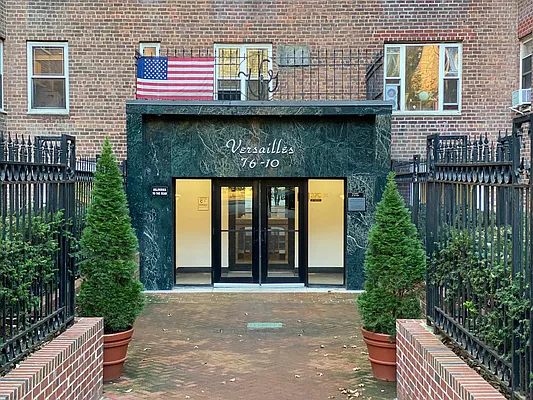 Rented by MySpaceNYC | media 10