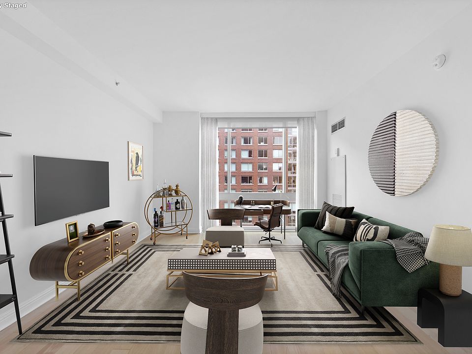 1st image of 211 N End Ave #3M