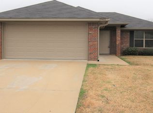 19382 King Ranch Dr, Flint, TX 75762