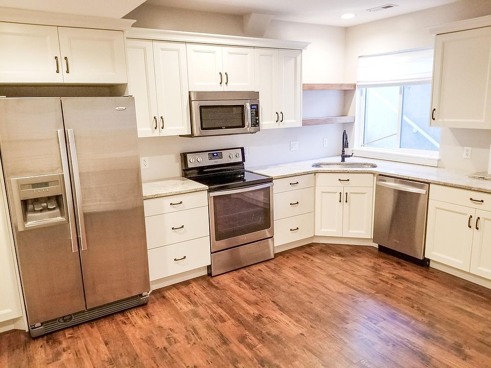 1st image of 1711 W Hamilton Dr #Basement