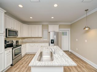 64 N Sand Palm Rd #2, Freeport, FL 32439