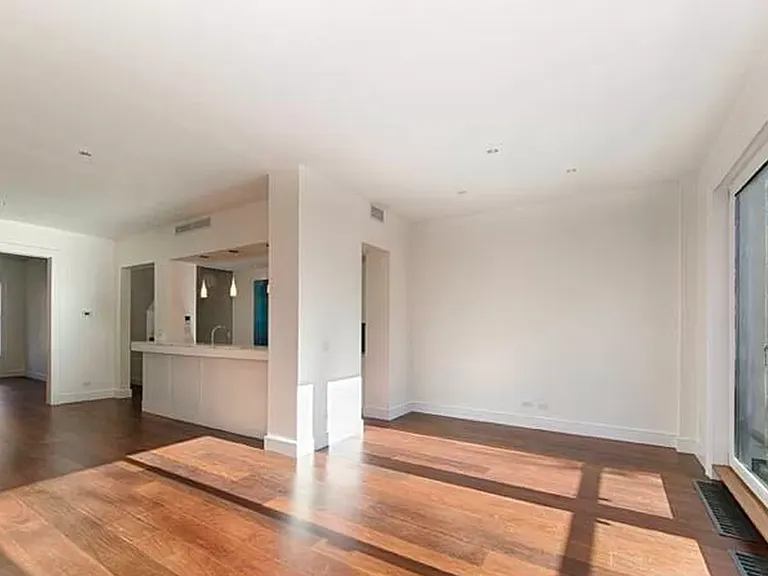 21-16 45th Ave #1 — Photo 7