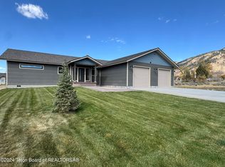 84 Bearlake Dr, Thayne, WY 83127