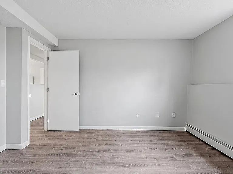 205 Main St. — Photo 6