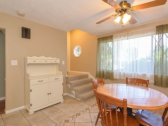 5th image of 132 Farrwood Dr #132