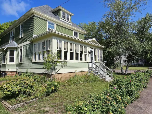 401 Tamarack St, Laurium, MI 49913