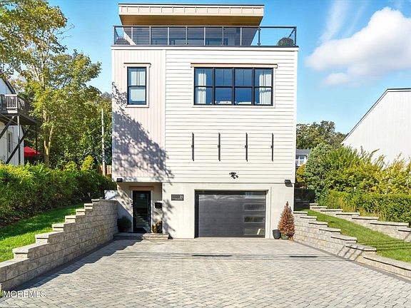 2nd image of 25 Portland Road