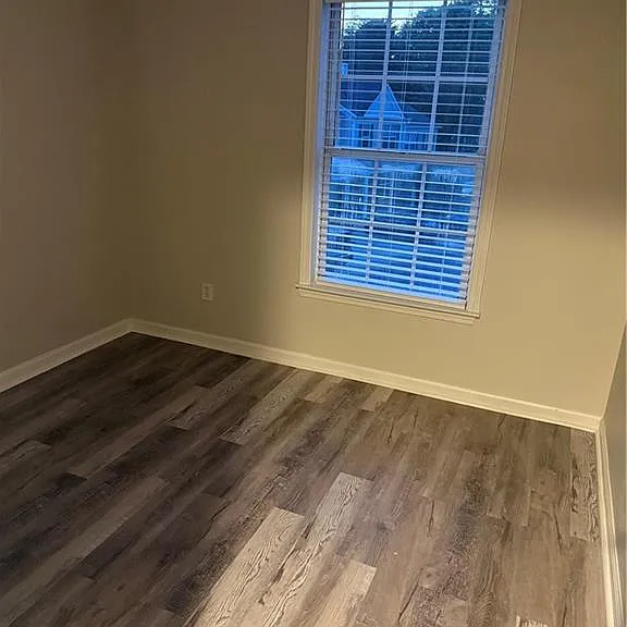 2766 Terrell Trace Dr — Photo 17